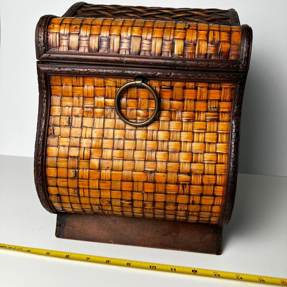Vintage Woven Wicker Rattan Wood Storage Trunk Chest Brown Boho Decorative Box
